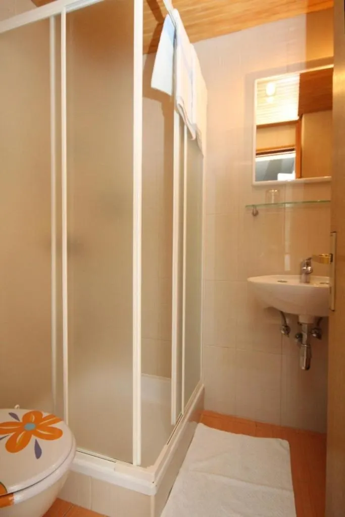 Apartments And Rooms With Parking Space Lovran, Opatija - 2321 Lovran