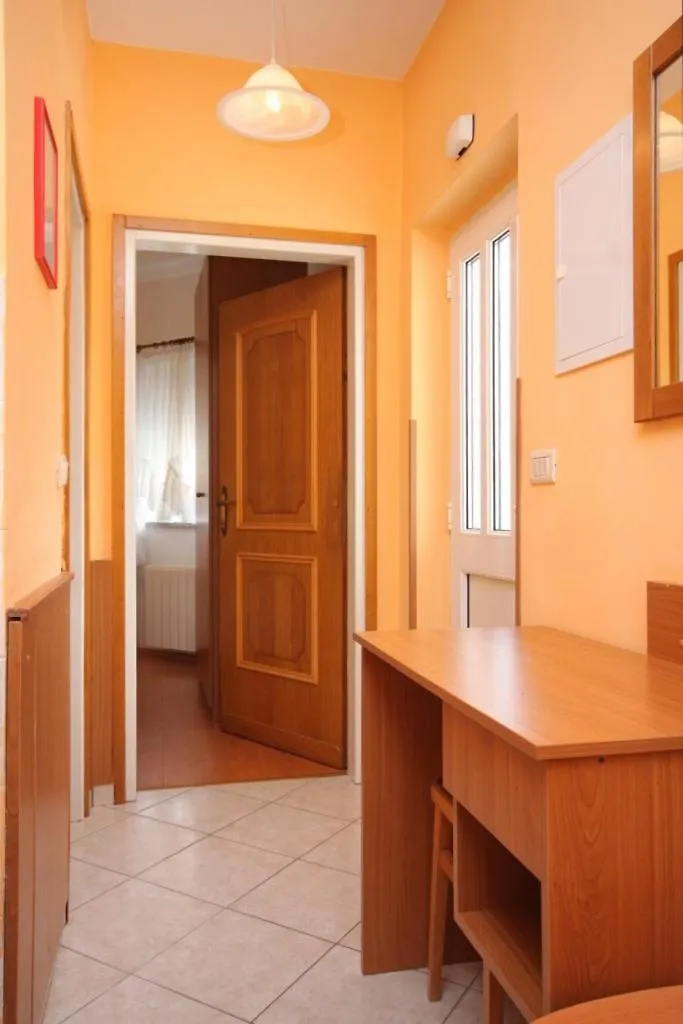 Guest house Apartments And Rooms With Parking Space Lovran, Opatija - 2321