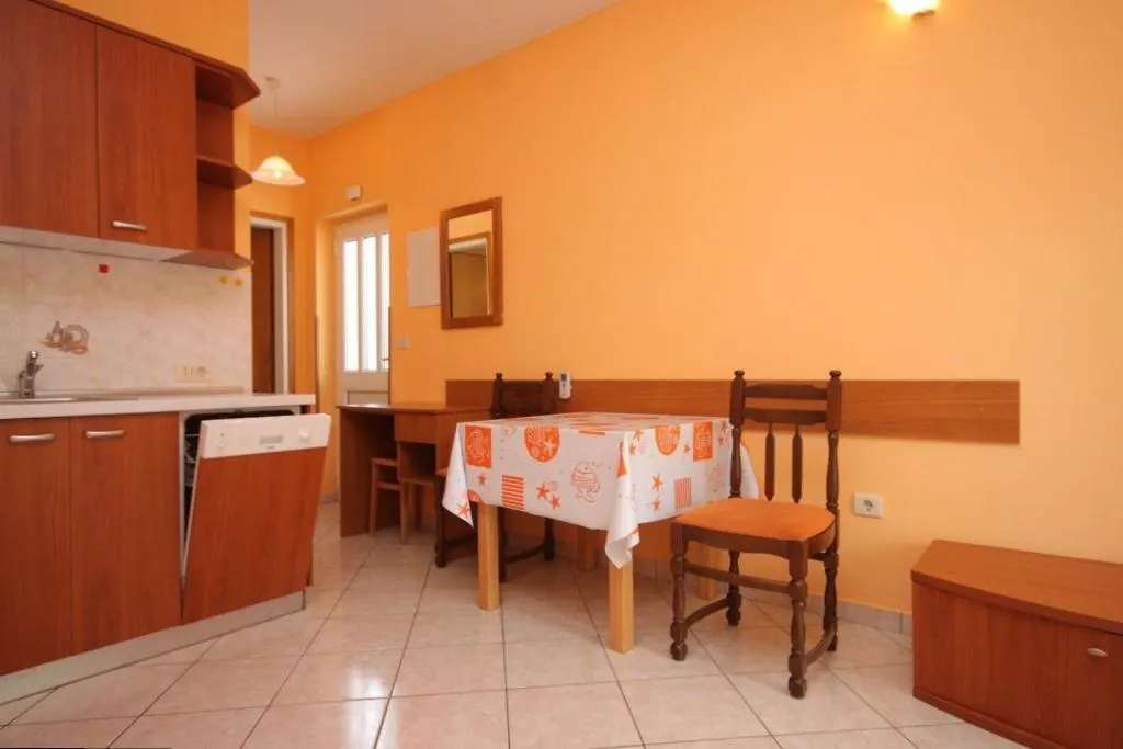 Apartments And Rooms With Parking Space Lovran, Opatija - 2321 Lovran