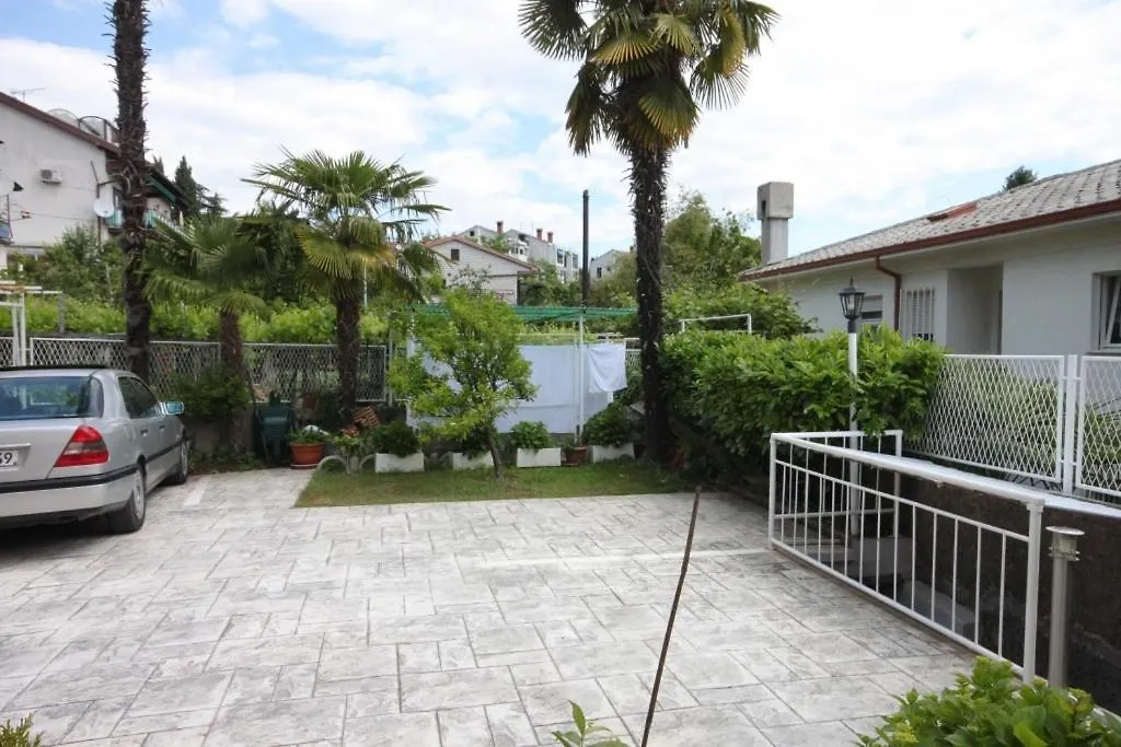 Apartments And Rooms With Parking Space Lovran, Opatija - 2321