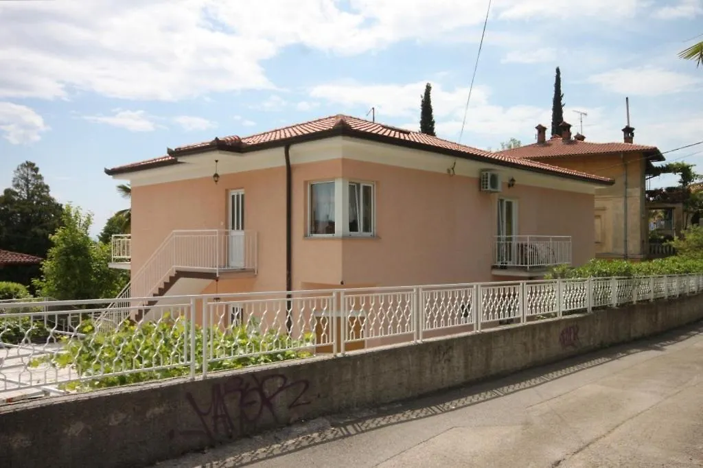 Apartments And Rooms With Parking Space Lovran, Opatija - 2321